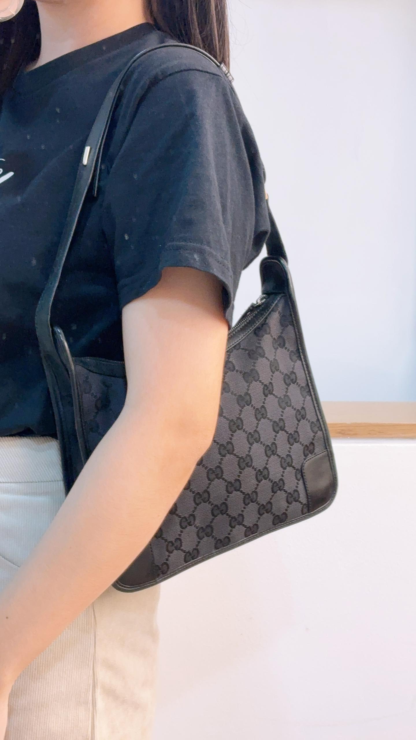 Gucci Black Monogram GG Canvas Shoulder Bag