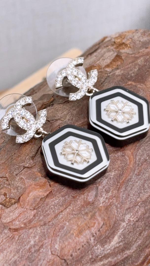 Chanel Light Gold Snowflake CC Earrings