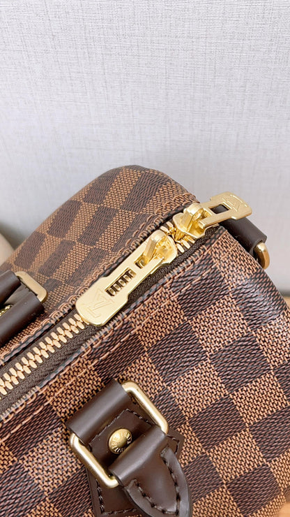 LV Damier Ebene Speedy 25B