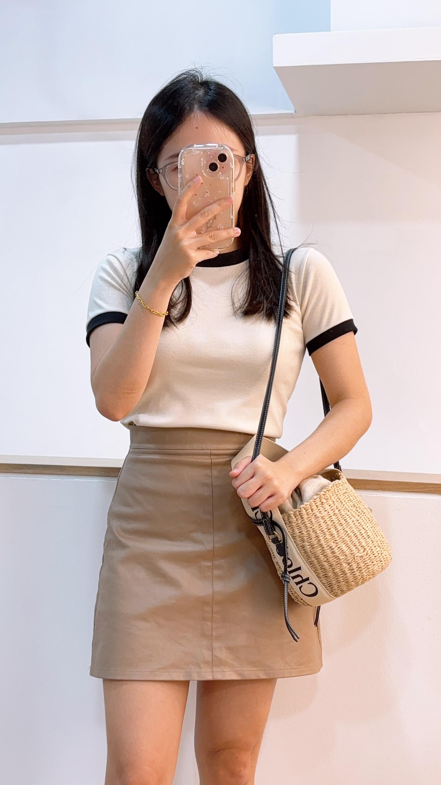 Chloe Navy Small Woody Basket