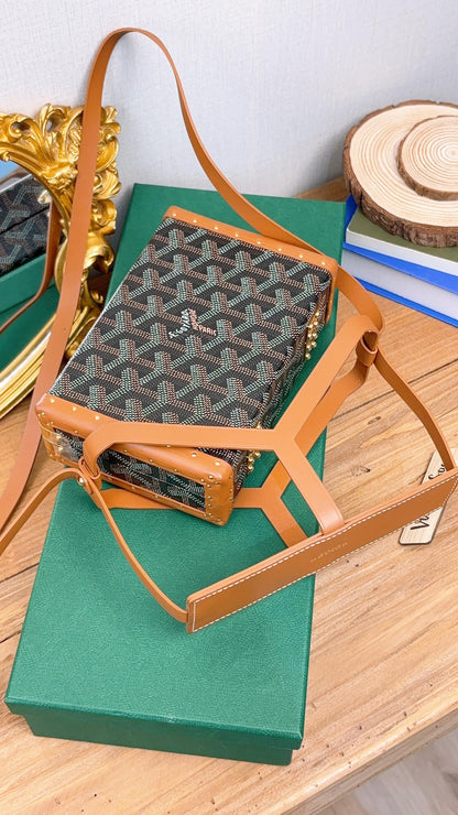 Goyard Black x Tan Minaudiere Trunk Bag