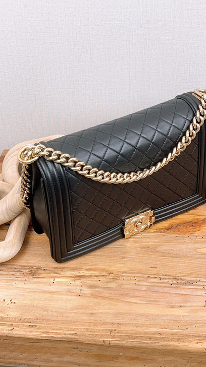 Chanel Black Lambskin New Medium Boy Flap (LGHW)