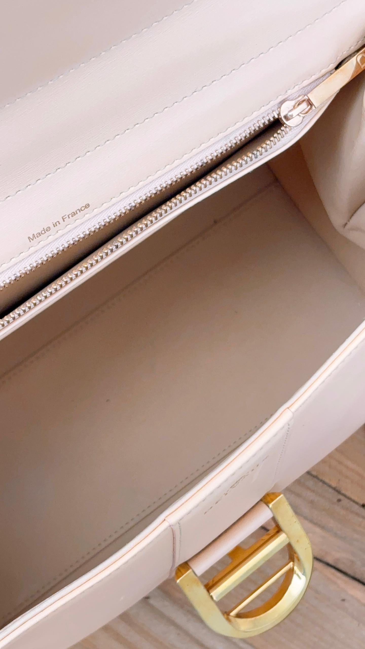 Delvaux Beige Calfskin Brillant MM (GHW)