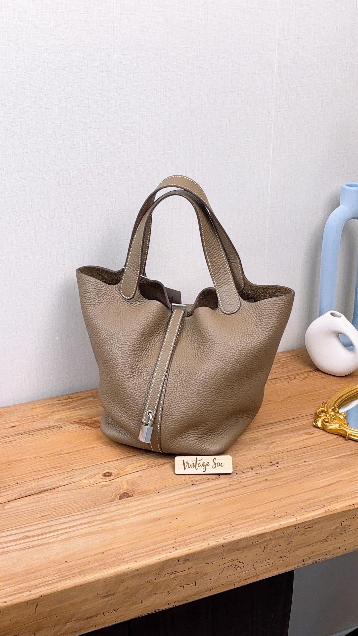 Hermes Etoupe Picotin 22 (PHW)
