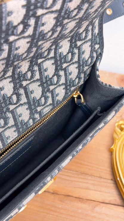 Dior Navy Oblique Montaigne 30 (GHW)
