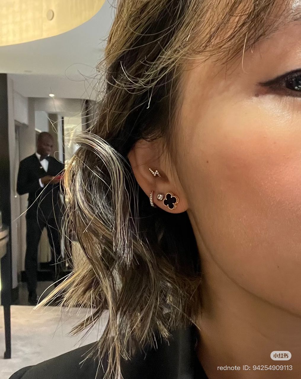 VCA Black Sweet Alhambra Onyx Ear-studs