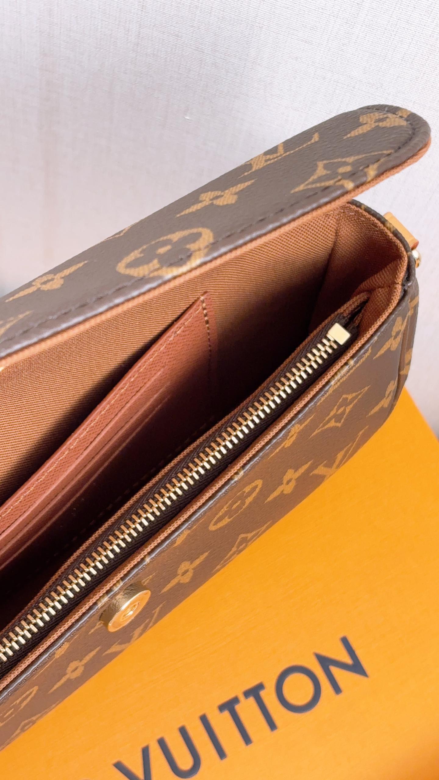 LV Monogram Ivy WOC