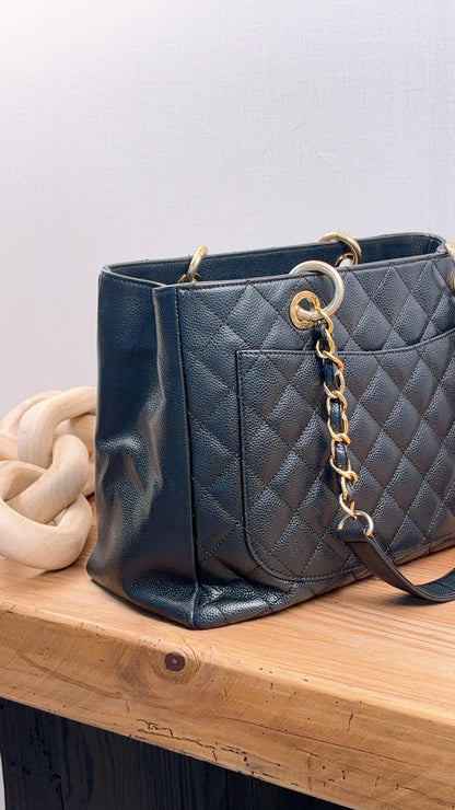 Chanel Black Caviar GST (GHW)