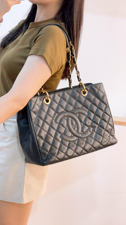 Chanel Black Caviar GST (GHW)