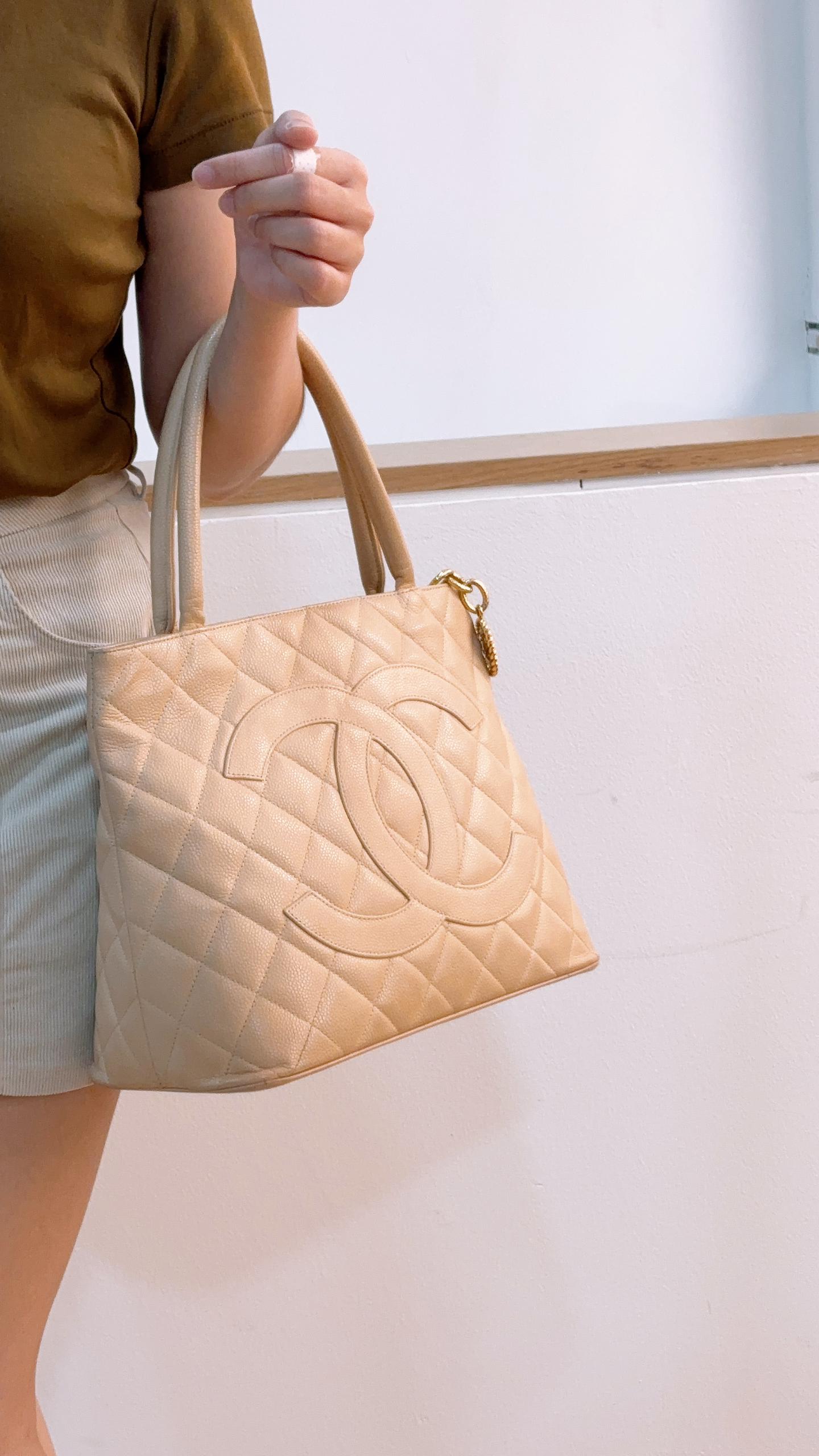 Chanel Beige Caviar Vintage Medallion Tote (GHW)