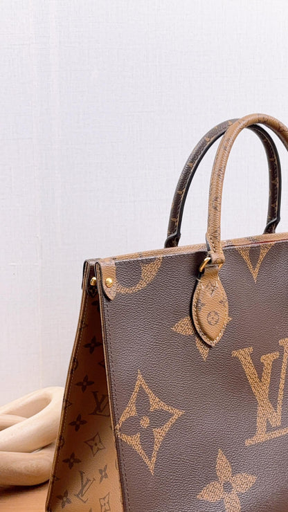 LV Monogram On The Go MM