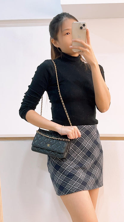 Chanel Black Caviar Classic WOC (GHW)