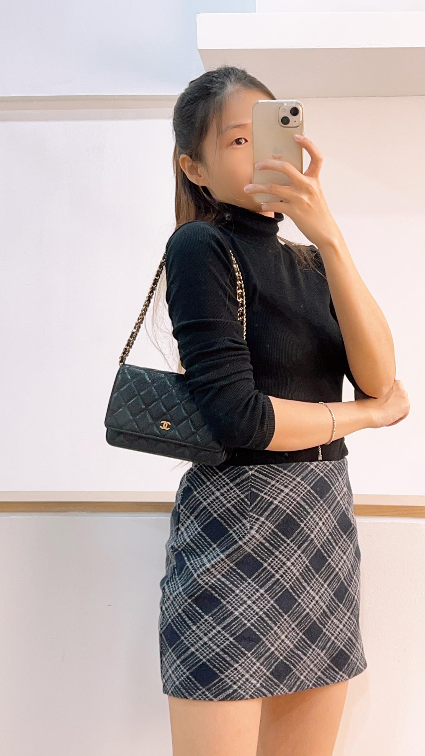 Chanel Black Caviar Classic WOC (GHW)