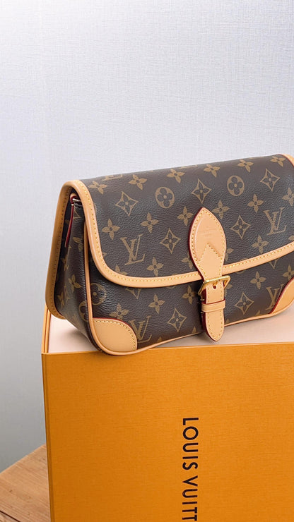 LV Monogram Fuchsia Diane