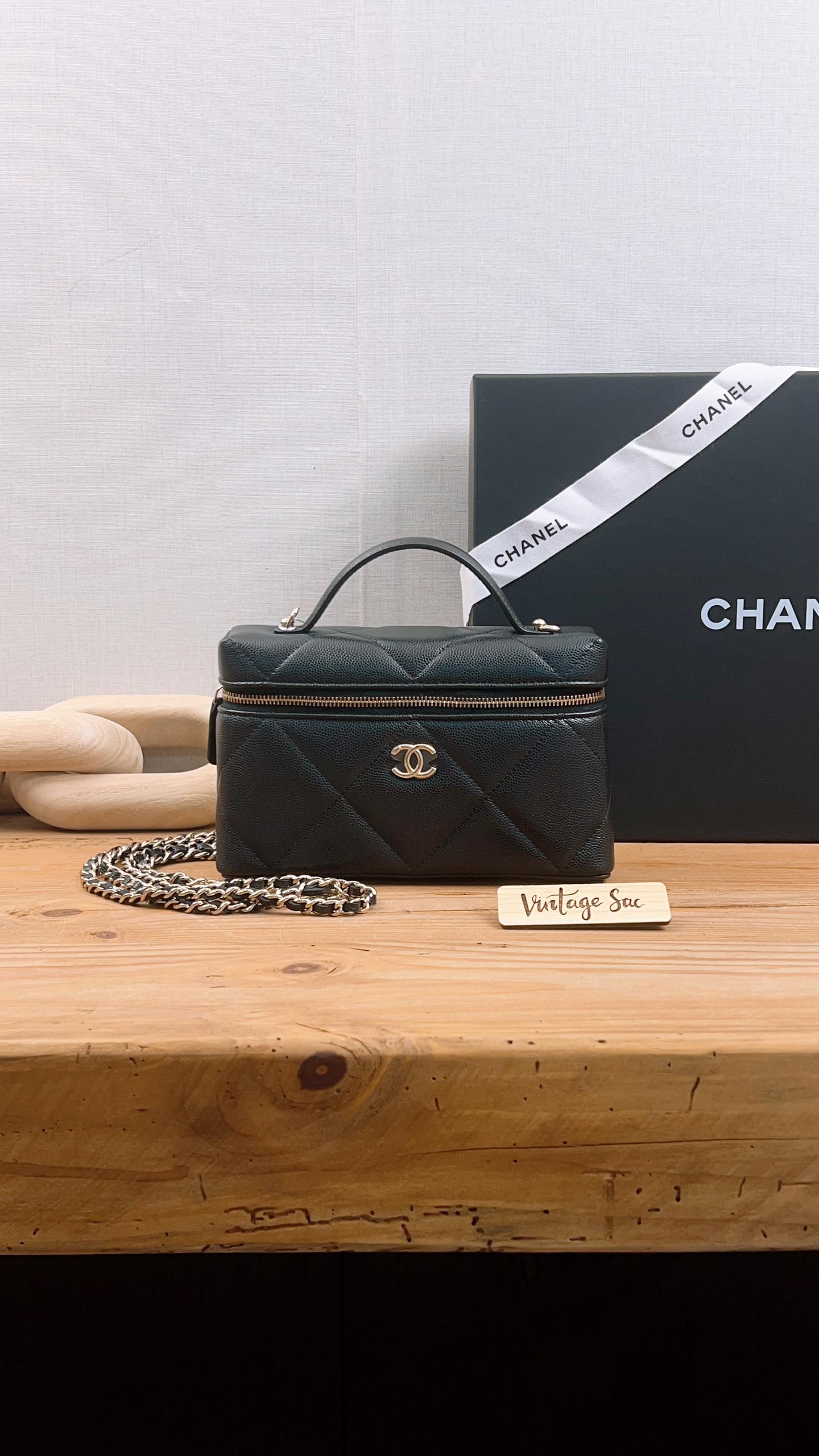 Chanel Black Caviar 25P Large Quilted Handle Vanity (GHW)