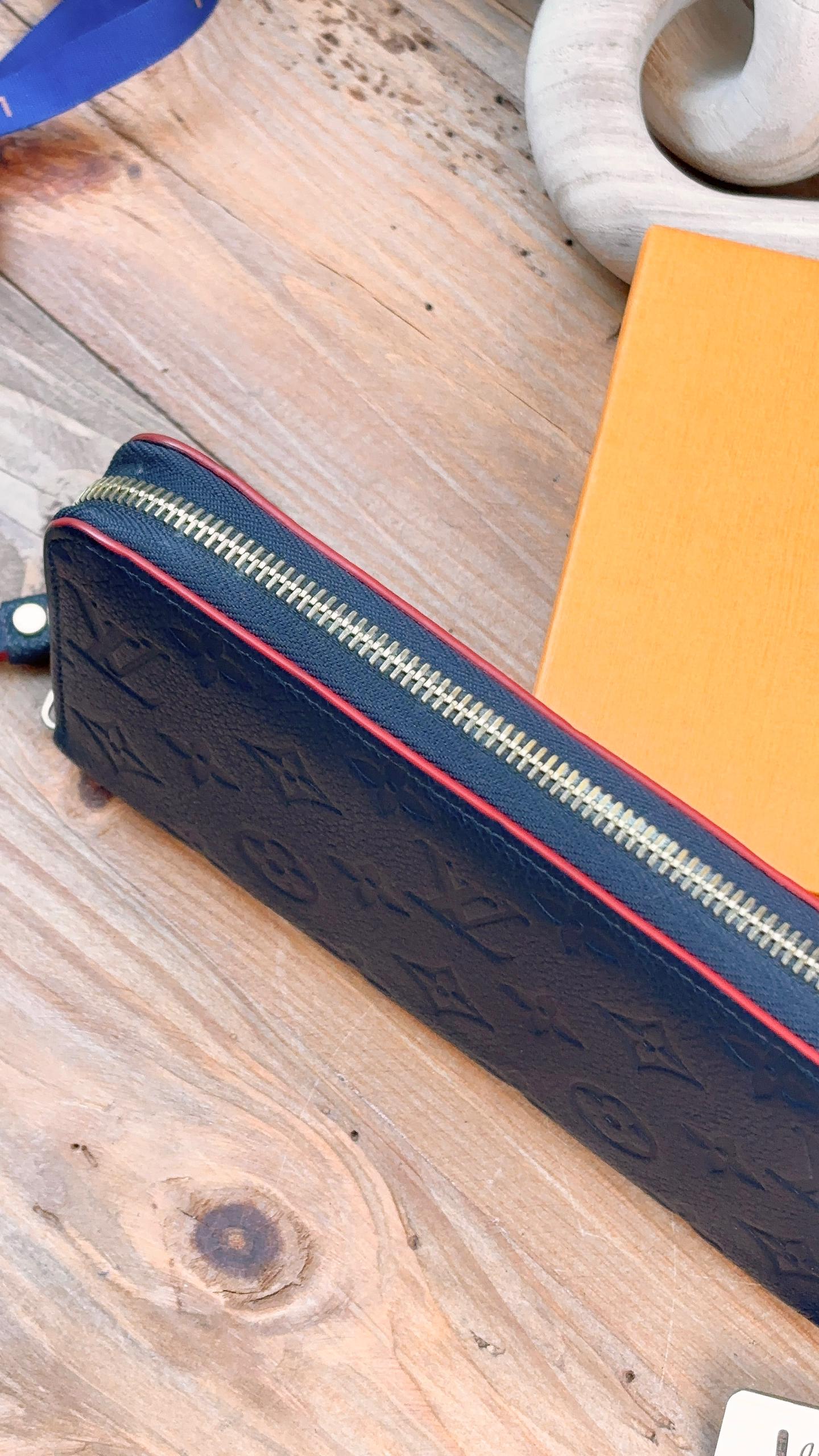 LV Navy Empreinte Zippy Wallet