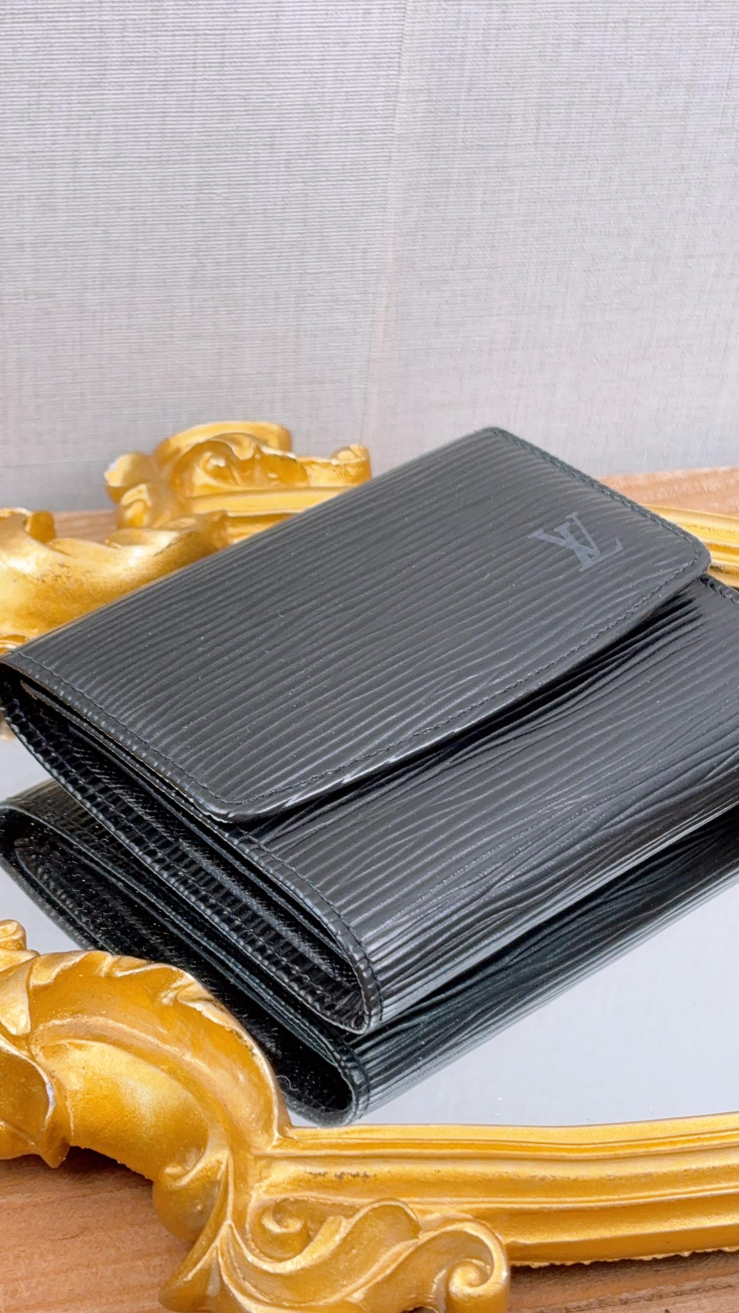 LV Black Epi Flap Card Holder
