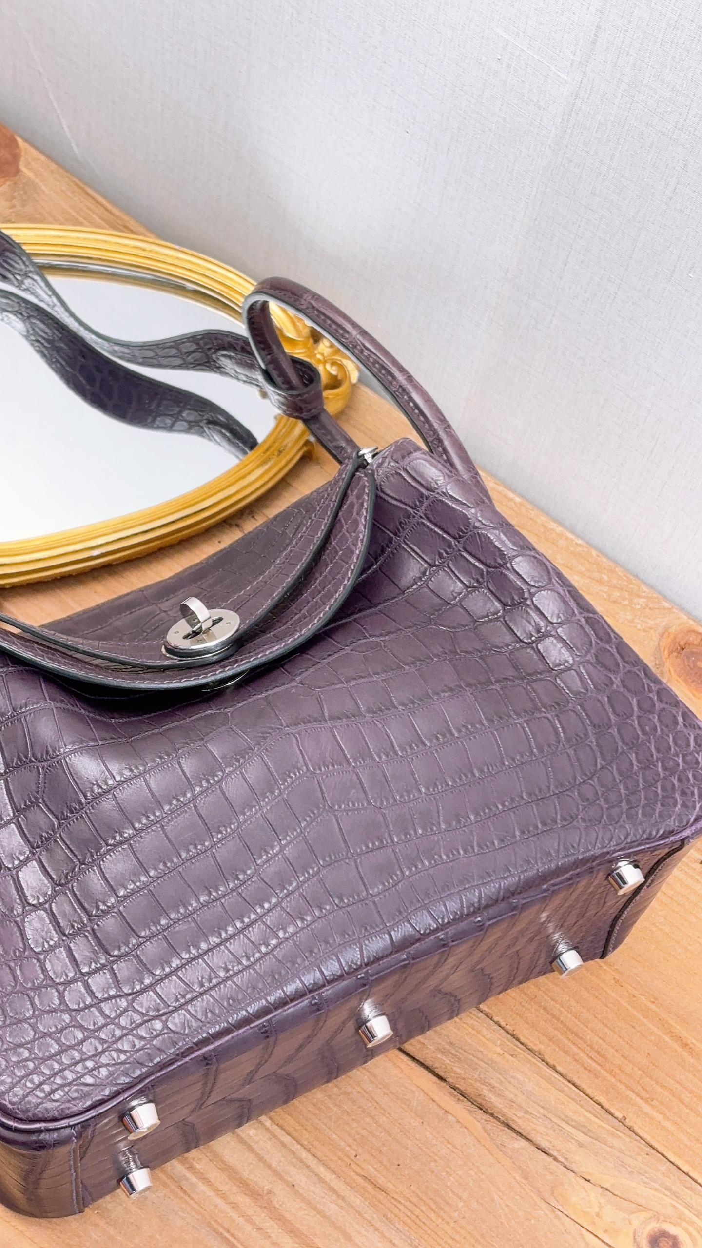 Hermes Violet Matte Niloticus Crocodile Lindy 26 (PHW)