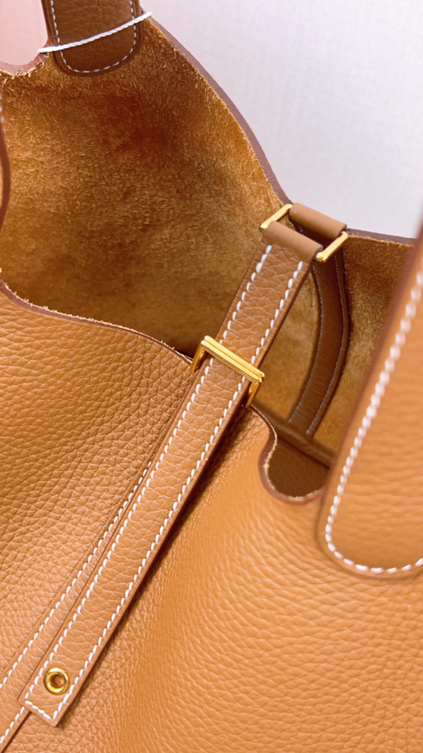 Hermes Gold Picotin 22