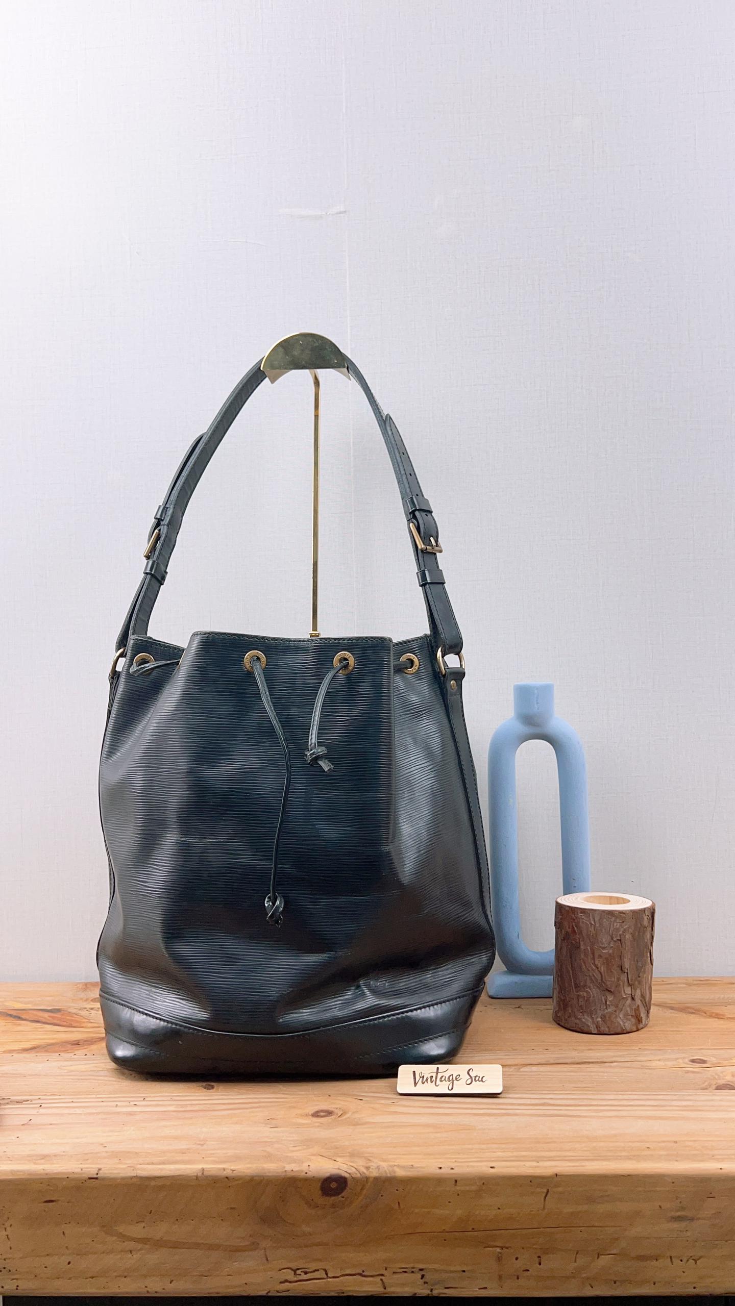 LV Black Epi Petit Noe Bucket Bag