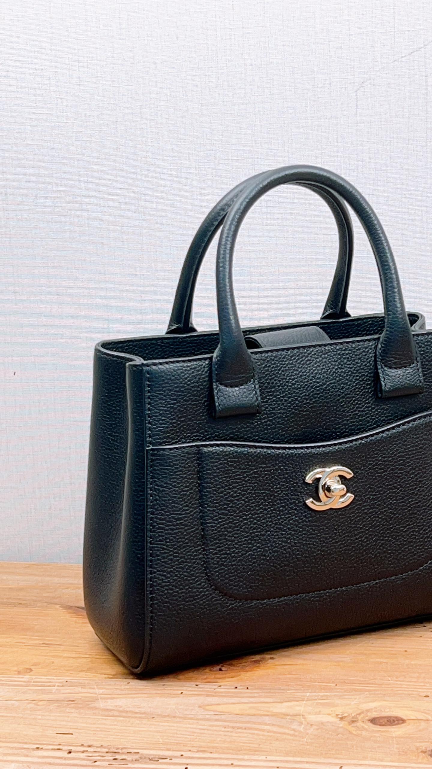 Chanel Black Neo Executive Mini