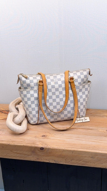 LV Damier Azur Totally PM