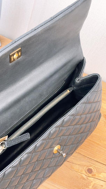 Chanel Black Caviar Medium Coco Handle with Lizard Handle (GHW)
