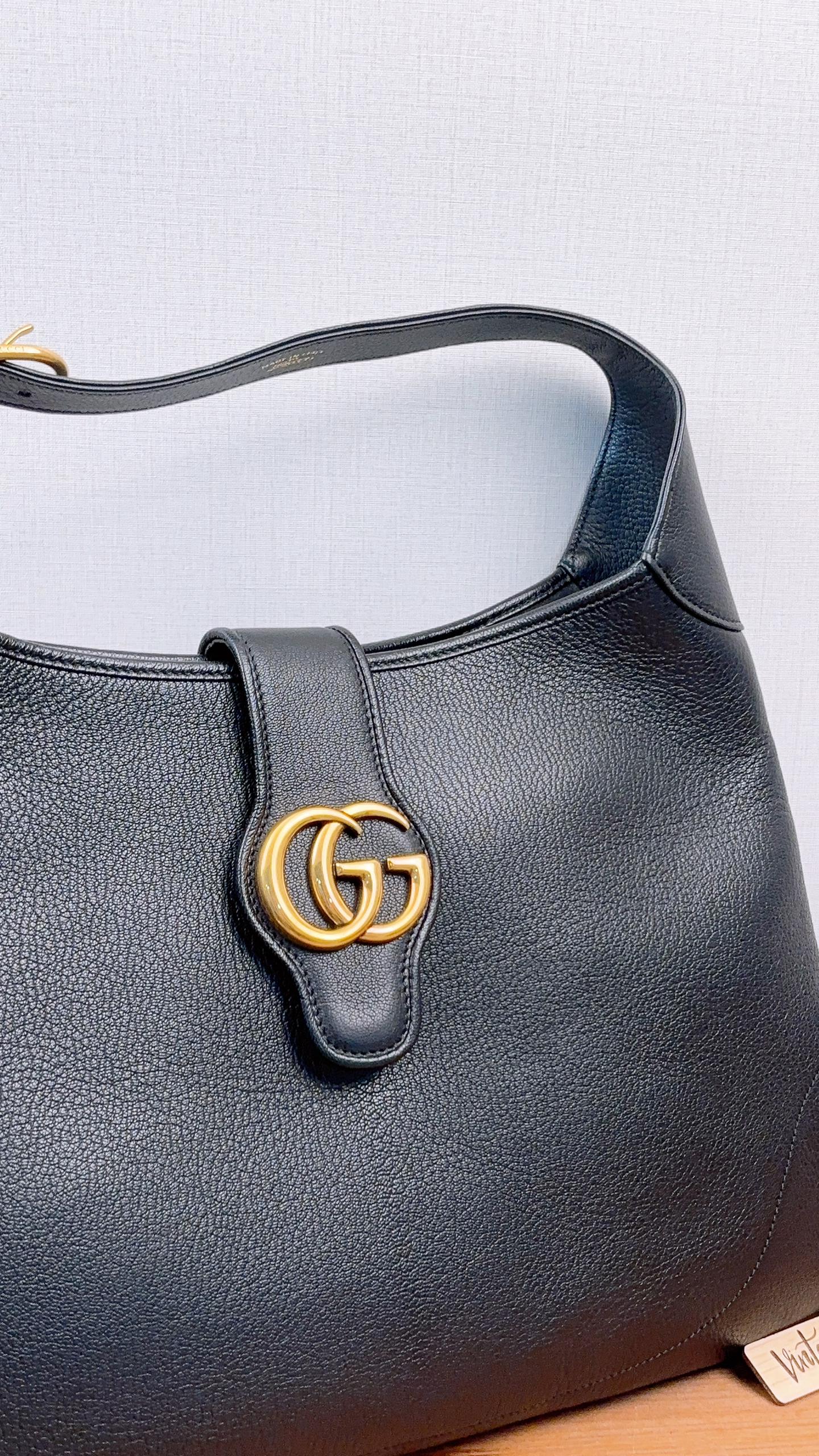 Gucci Black Calfskin Aphrodite Large Hobo
