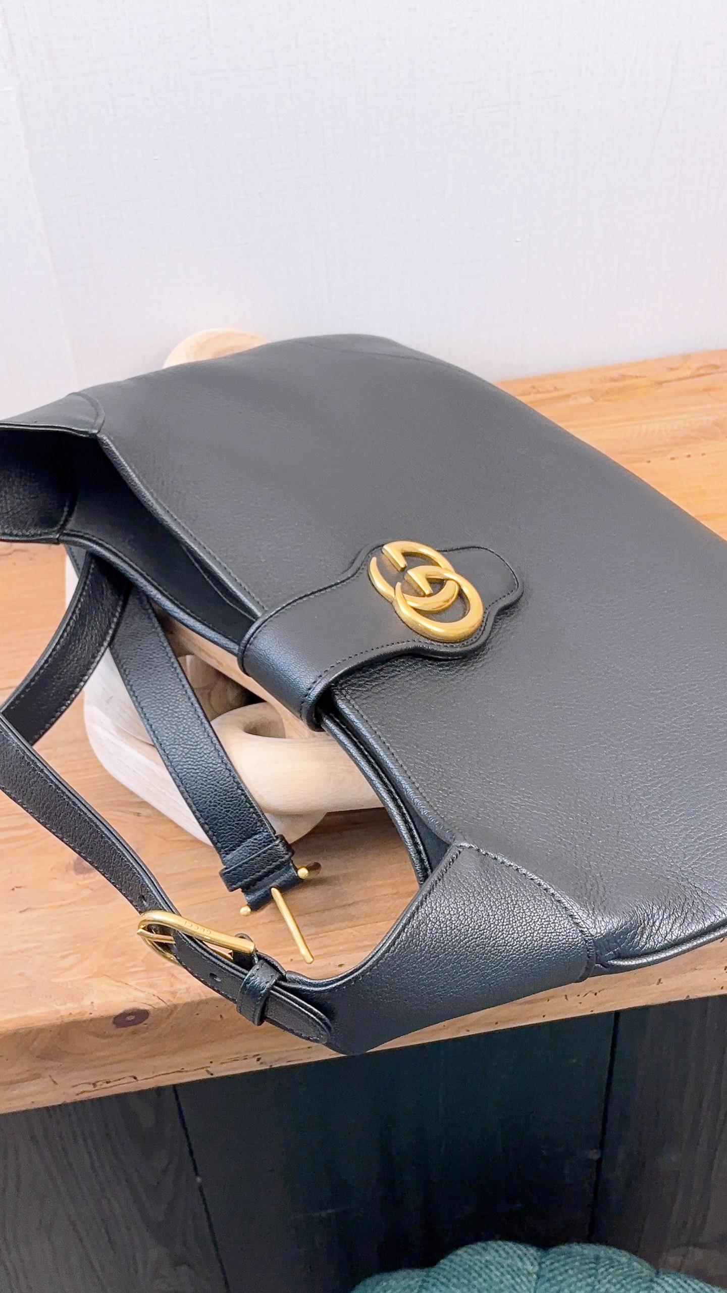 Gucci Black Calfskin Aphrodite Large Hobo