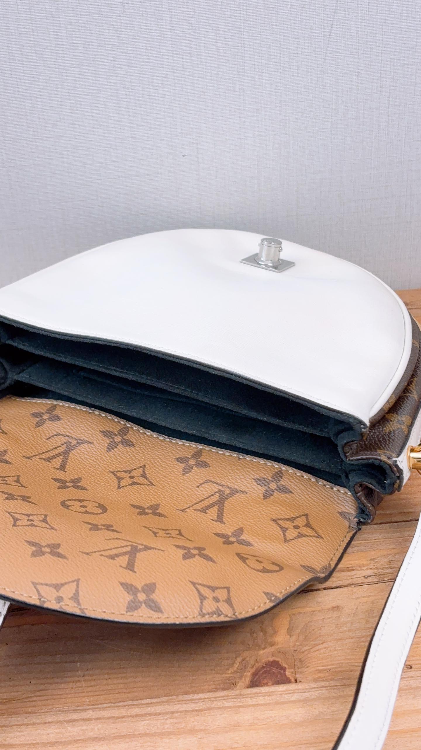 LV Reverse Monogram White Chantilly Lock Bag