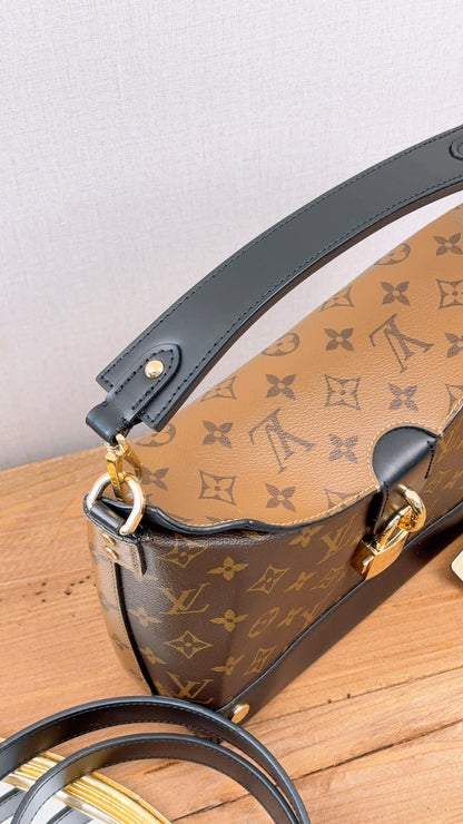 LV Reverse Monogram Bento Box