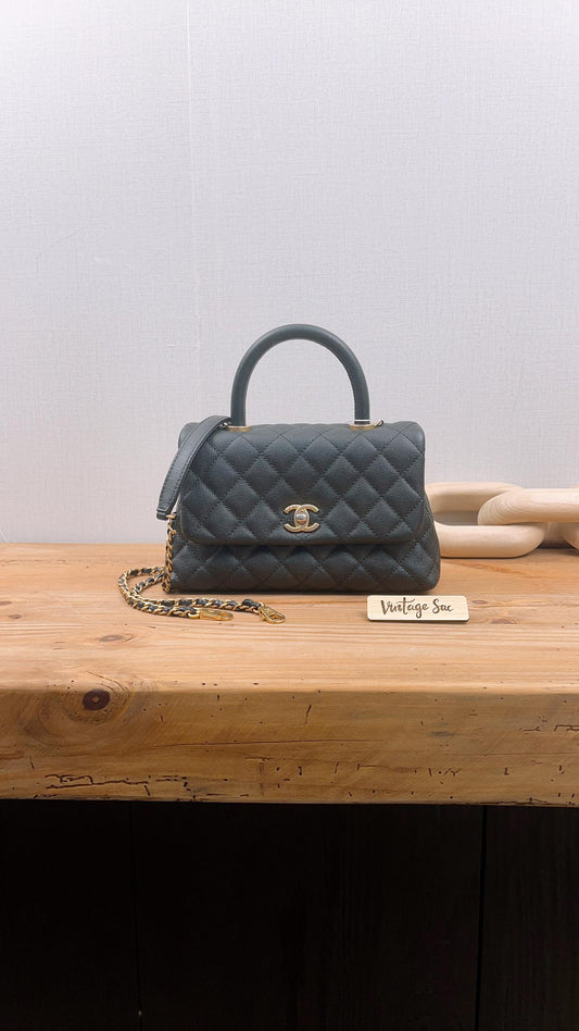 Chanel Black Caviar Small Coco Handle (GHW)