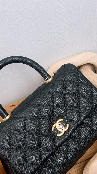 Chanel Black Caviar Small Coco Handle (GHW)