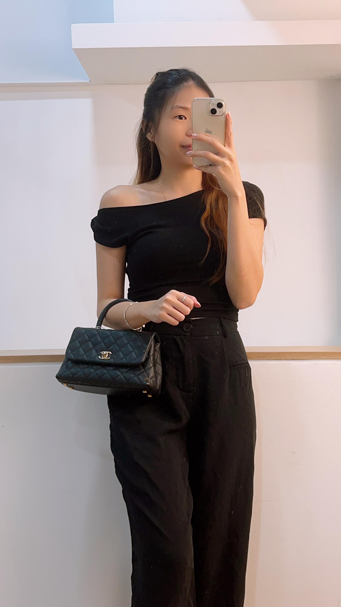 Chanel Black Caviar Small Coco Handle (GHW)