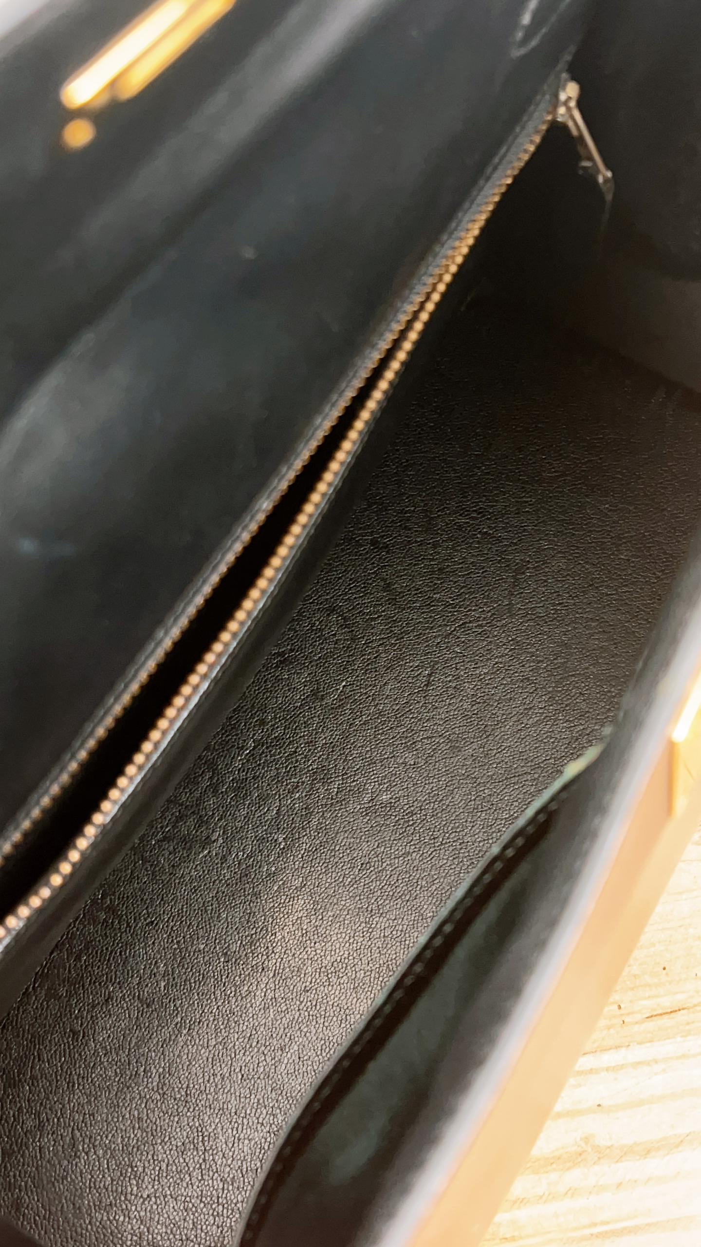 Hermes Noir Box Kelly 32 (GHW)