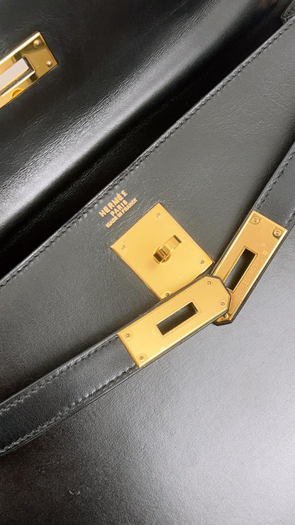 Hermes Noir Box Kelly 32 (GHW)