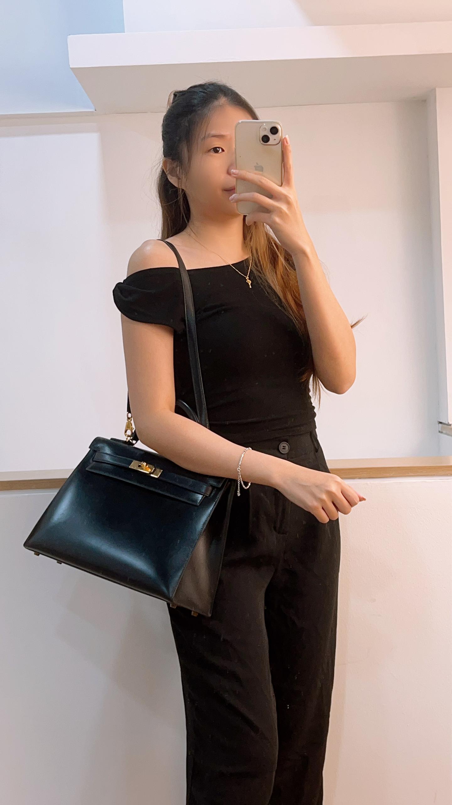 Hermes Noir Box Kelly 32 (GHW)