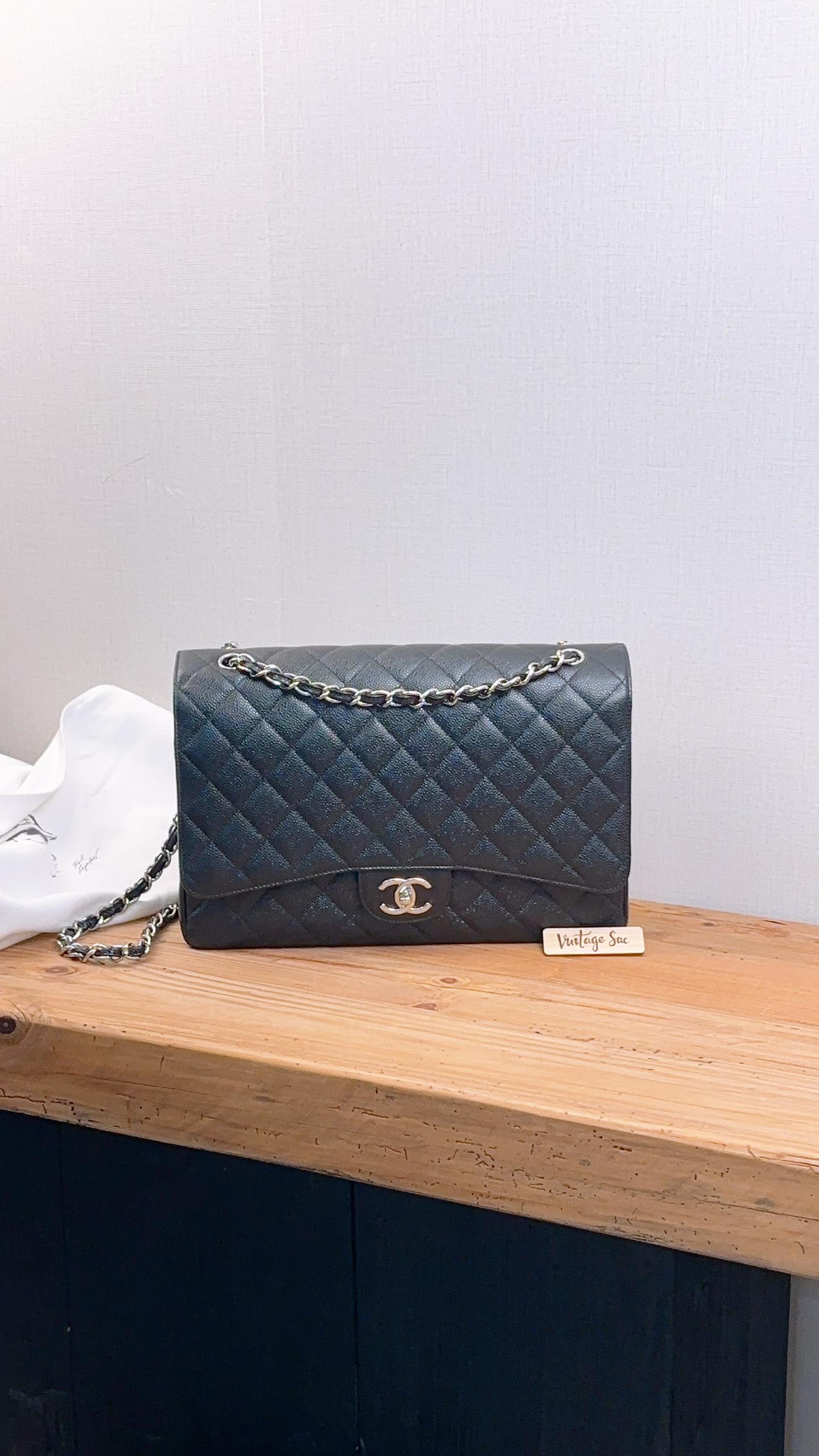 Chanel Black Caviar Maxi CF (SHW)