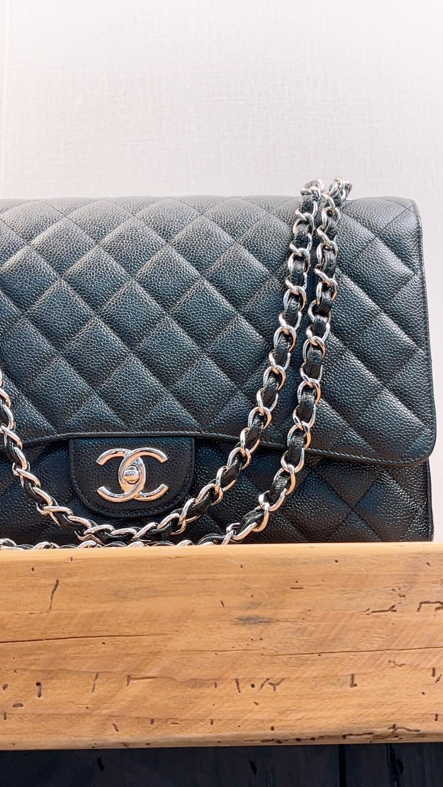 Chanel Black Caviar Maxi CF (SHW)