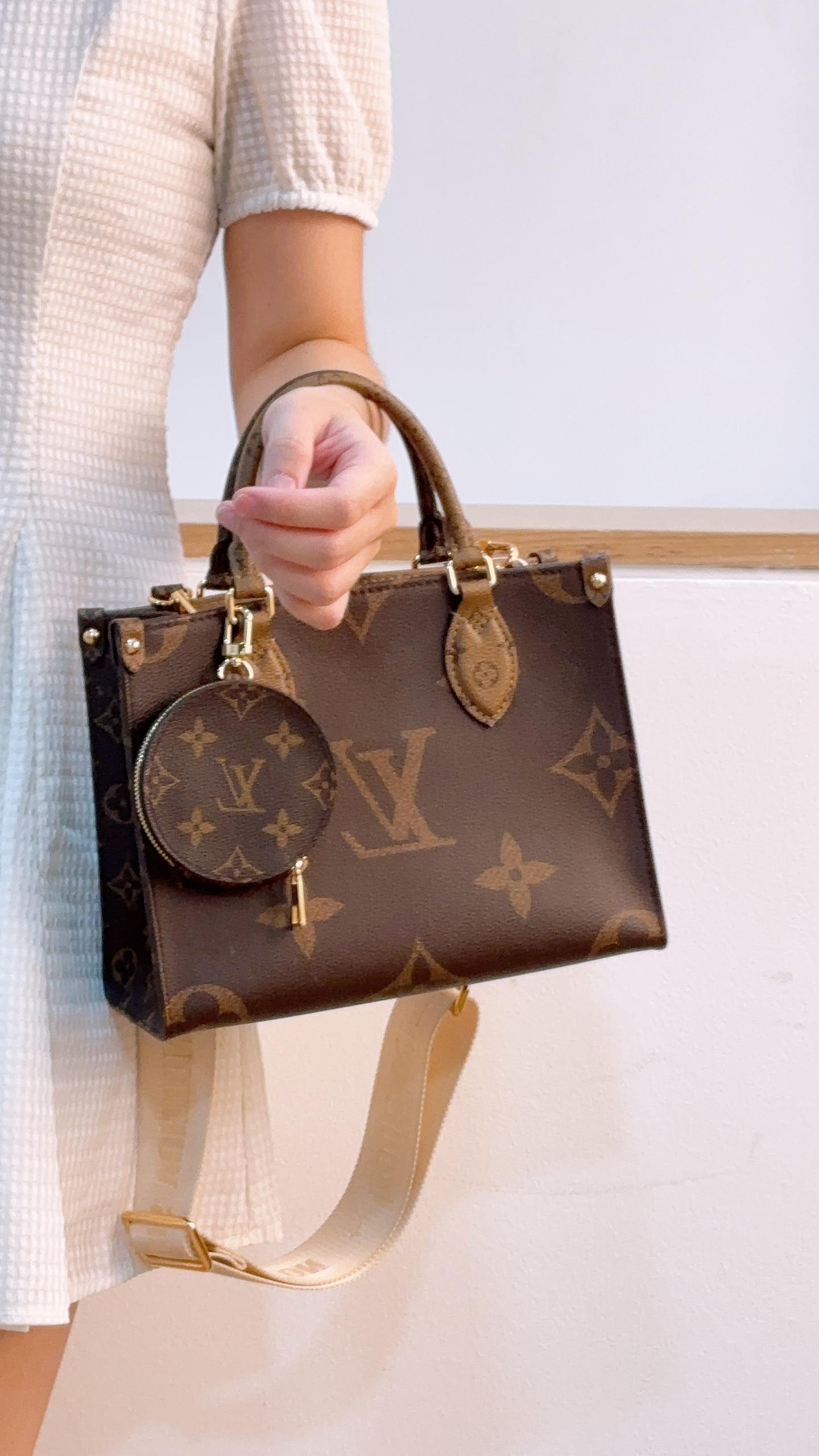 LV Reverse Monogram On The Go PM