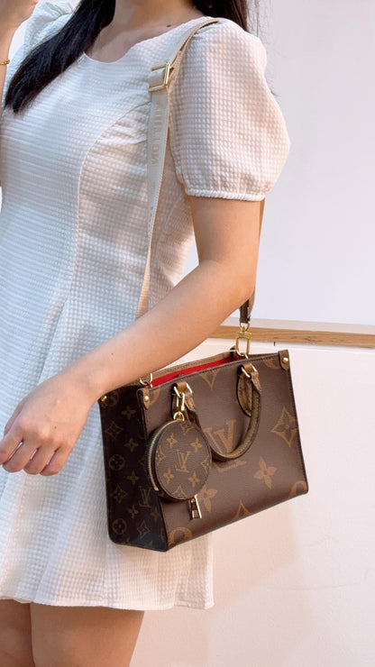 LV Reverse Monogram On The Go PM