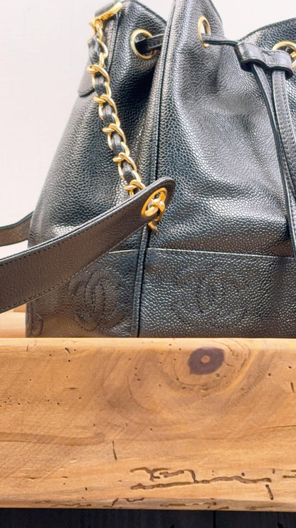 Chanel Black Caviar Vintage Drawstring Small Bucket Bag (GHW)