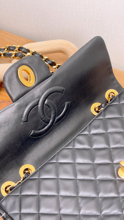 Chanel Black Lambskin Vintage Large CC Maxi Flap (GHW)