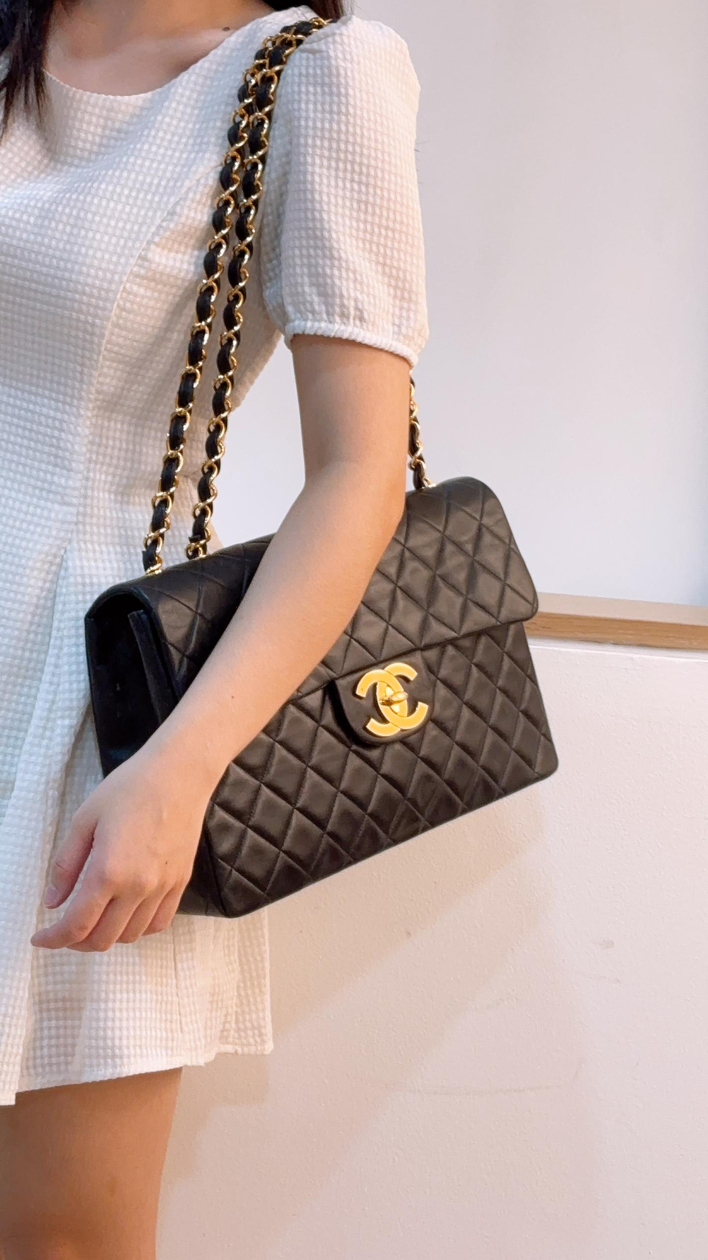 Chanel Black Lambskin Vintage Large CC Maxi Flap (GHW)