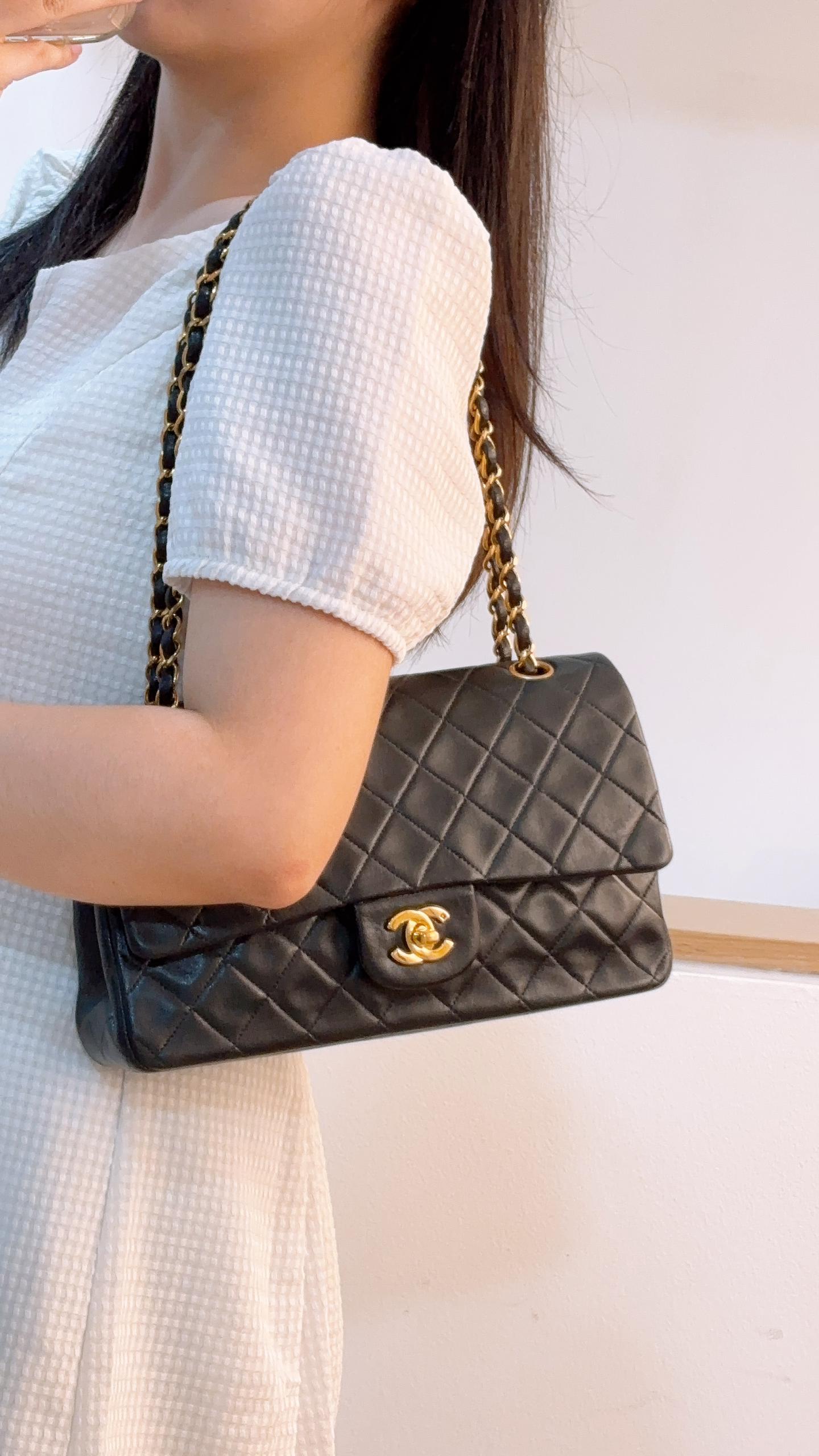 Chanel Black Lambskin Vintage Medium CF (GHW)