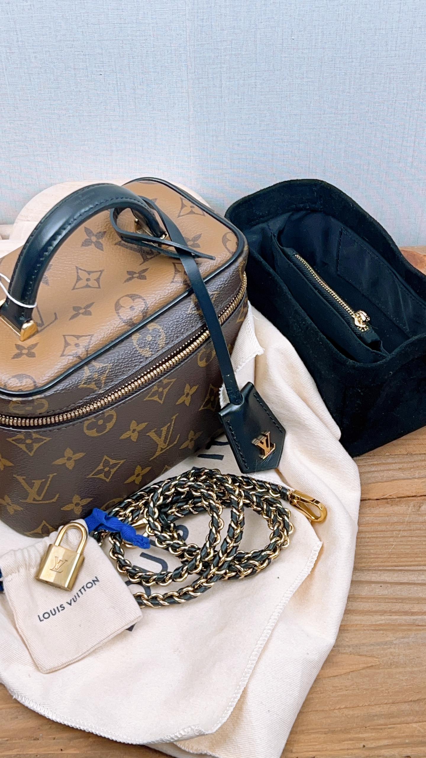LV Reverse Monogram Vanity PM