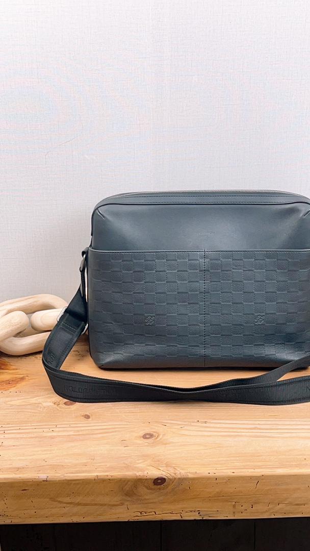 LV Damier Infini Calypso MM Messenger Bag