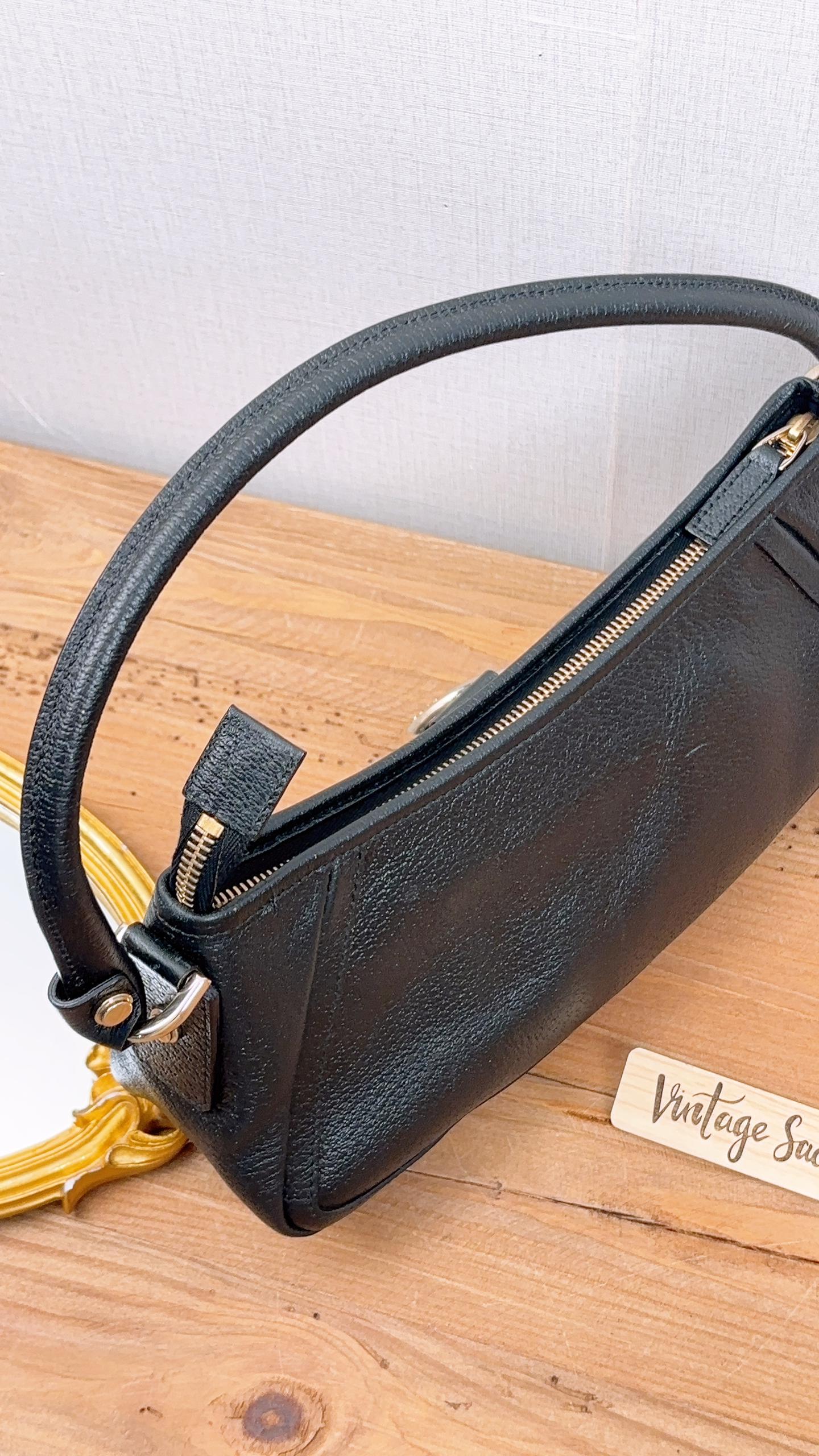 Gucci Black Leather Abbey D-Ring Pochette
