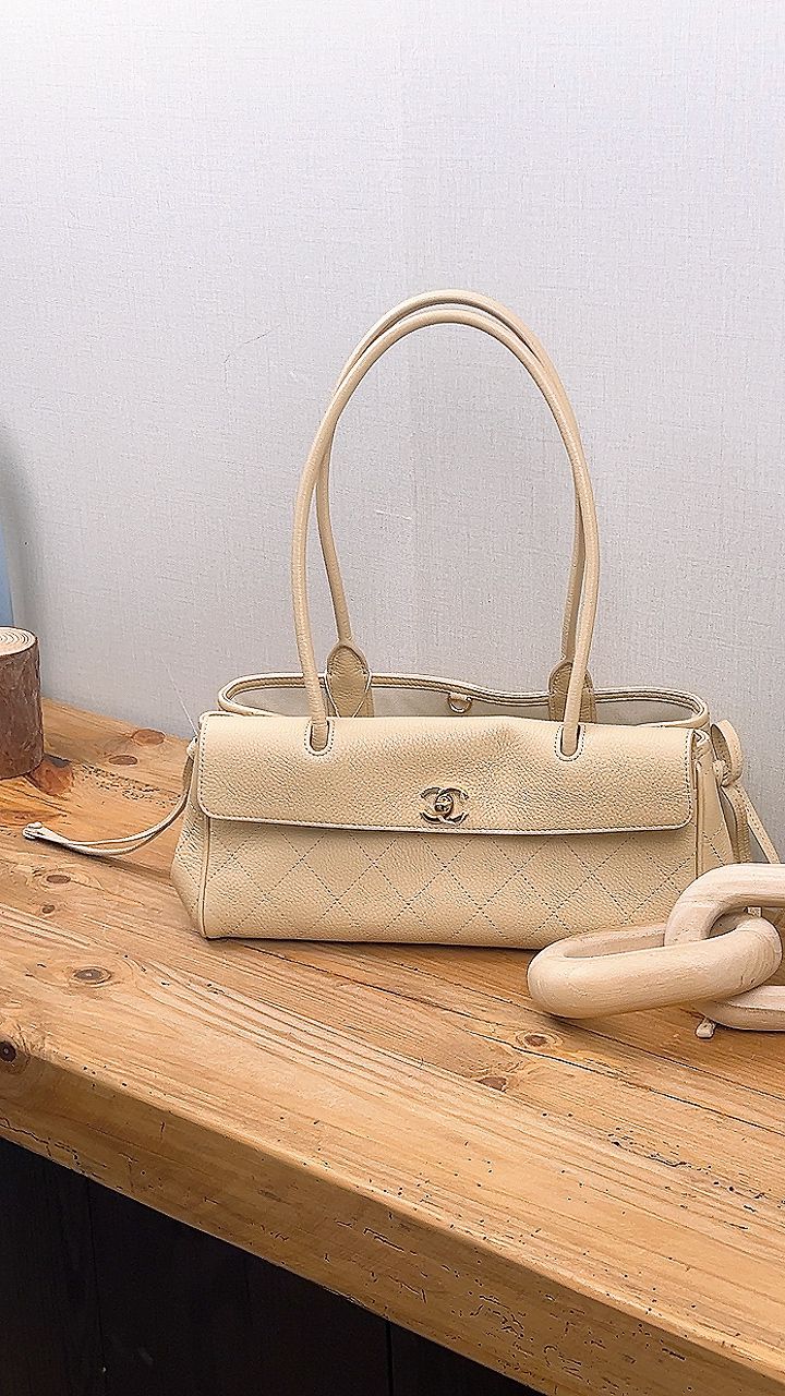 Chanel Beige Caviar 26s Small Shopping Tote (GHW)