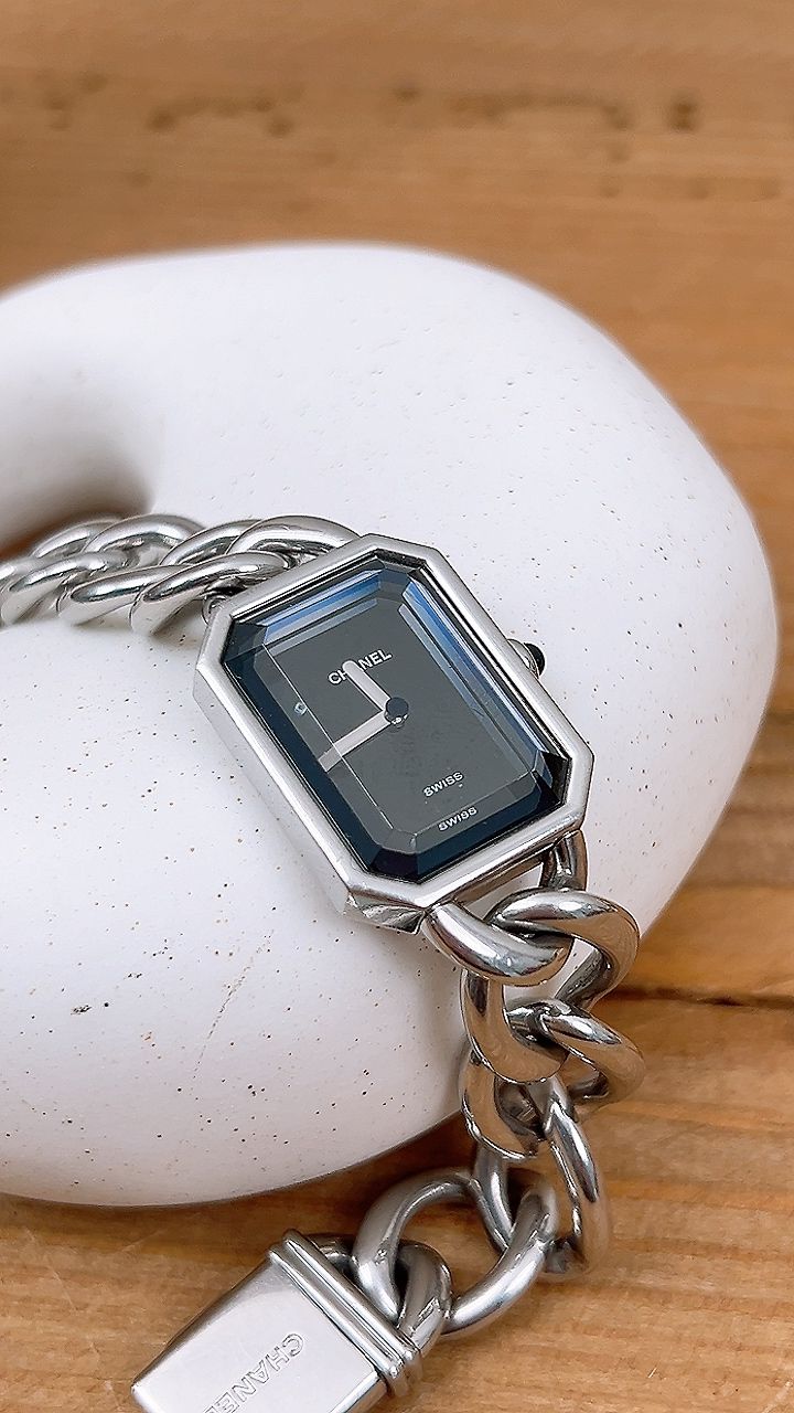 Chanel Silver Premiere Watch Size S